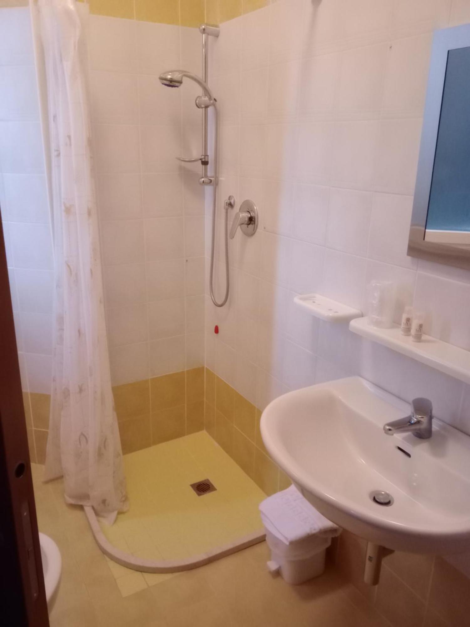 B&B Serena Roncofreddo Exteriér fotografie